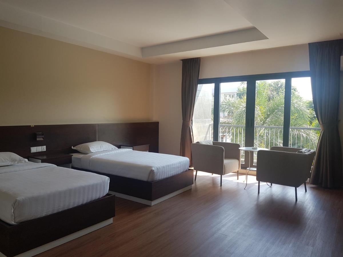 Hotel Airport Avenue 4*