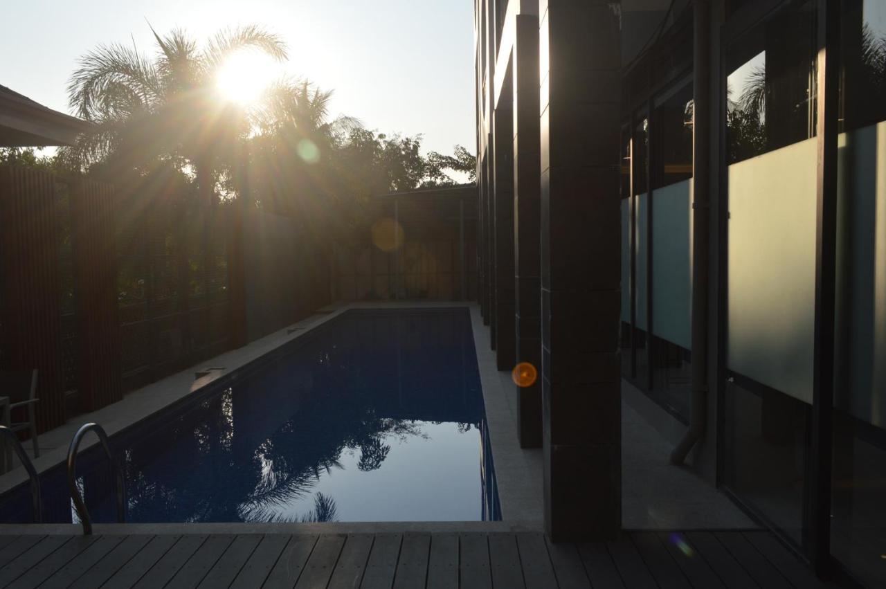 Airport Avenue 4*